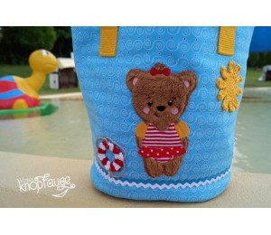 Stickdatei - zARTbesaitet - Schwimmbärin